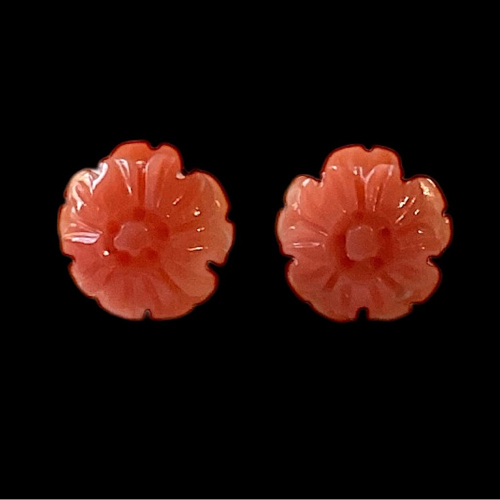 Vintage Small Carved Angel Skin Coral Flower Pink Stud Earrings